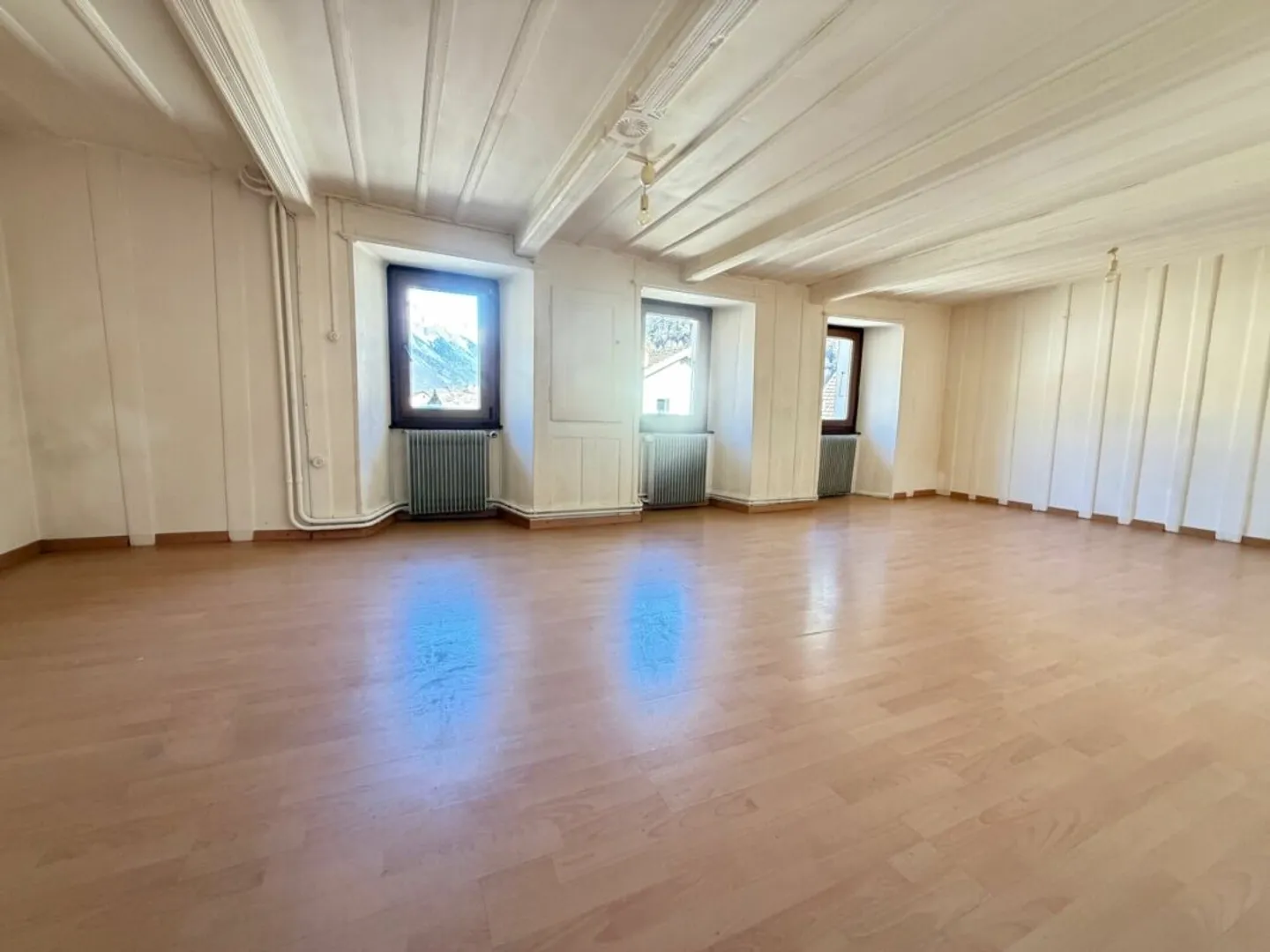 Appartement en duplex de 3 pièces - Photo 2 of 8