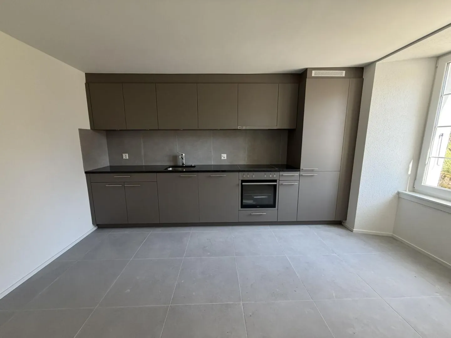 Sonvilier, appartamento 2.5 stanze al 1° piano - NUOVO - Foto 1 di 6