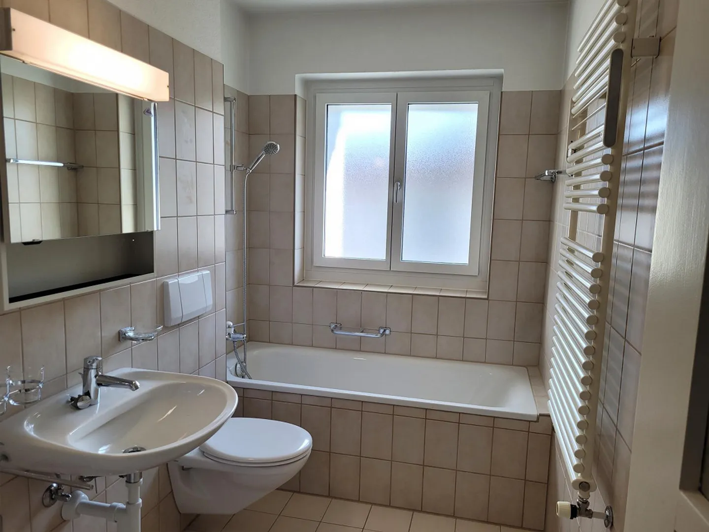 Gemütliche Wohnung mit Balkon - Foto 5 von 5