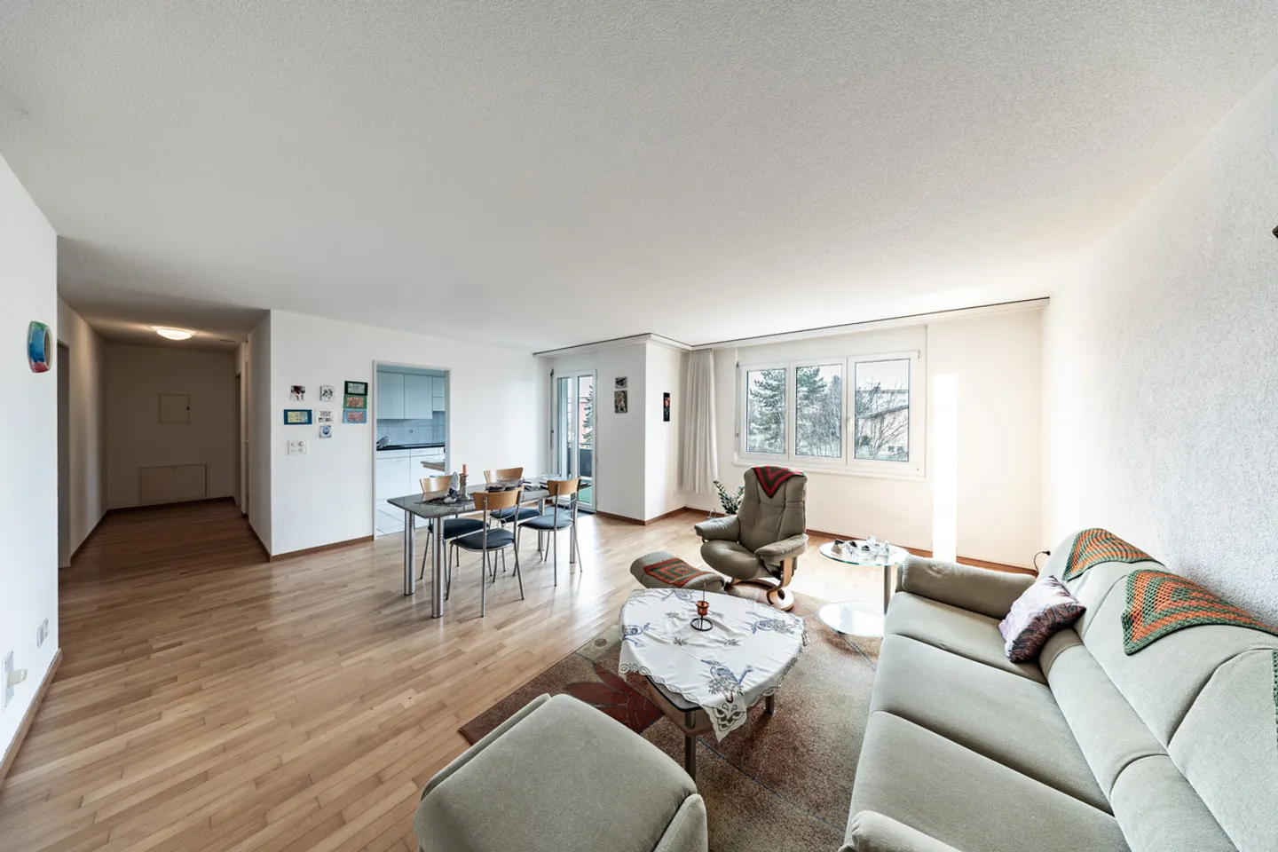 Casa ben tenuta in una posizione ideale per single - Foto 1 di 7