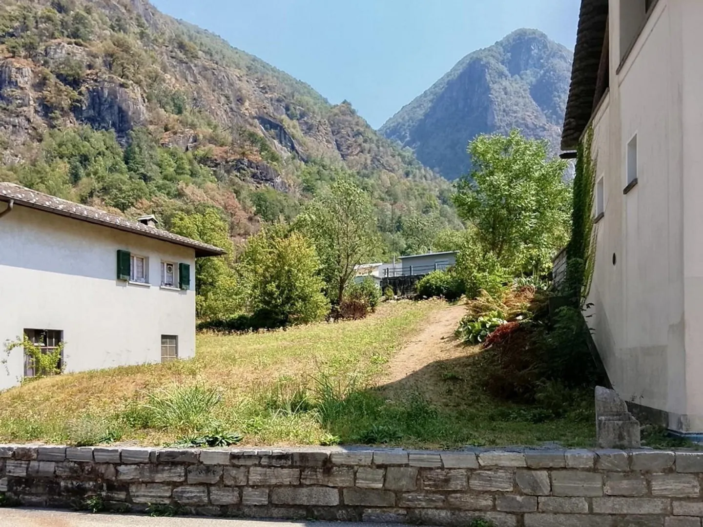 3 1/2-Zimmer-Gartenwohnung an sehr ruhiger, sonniger Aussichtslage ... - Photo 18 sur 25