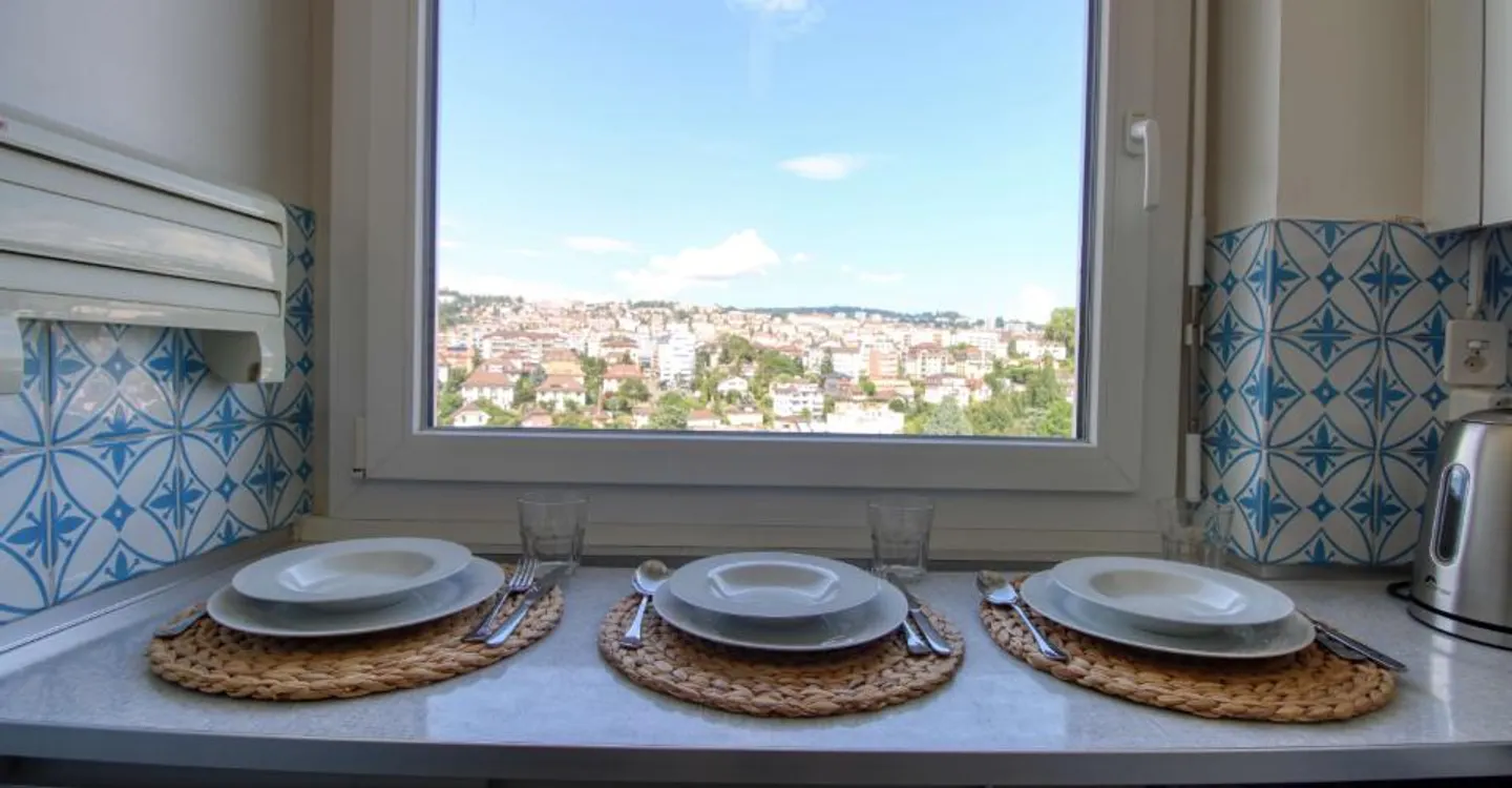 Elegantes Coliving mit atemberaubendem Blick auf den See und die Berge - Foto 12 von 22