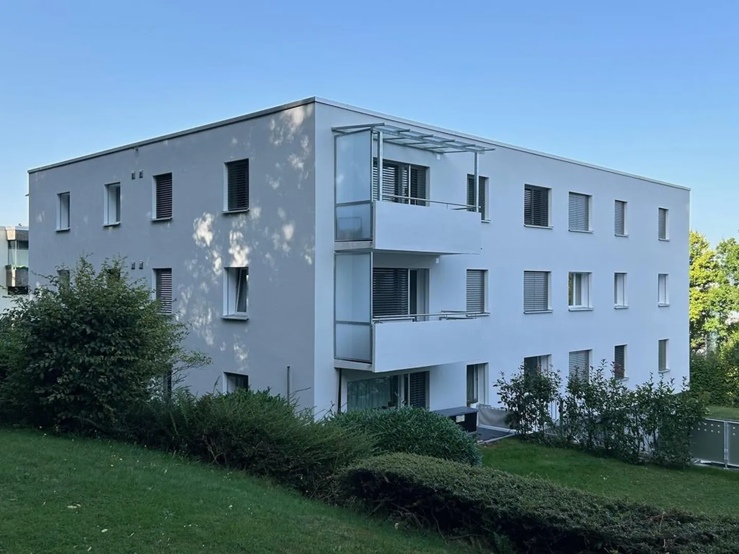 Appartement spacieux et lumineux de 3 pièces à louer - Photo 2 sur 10
