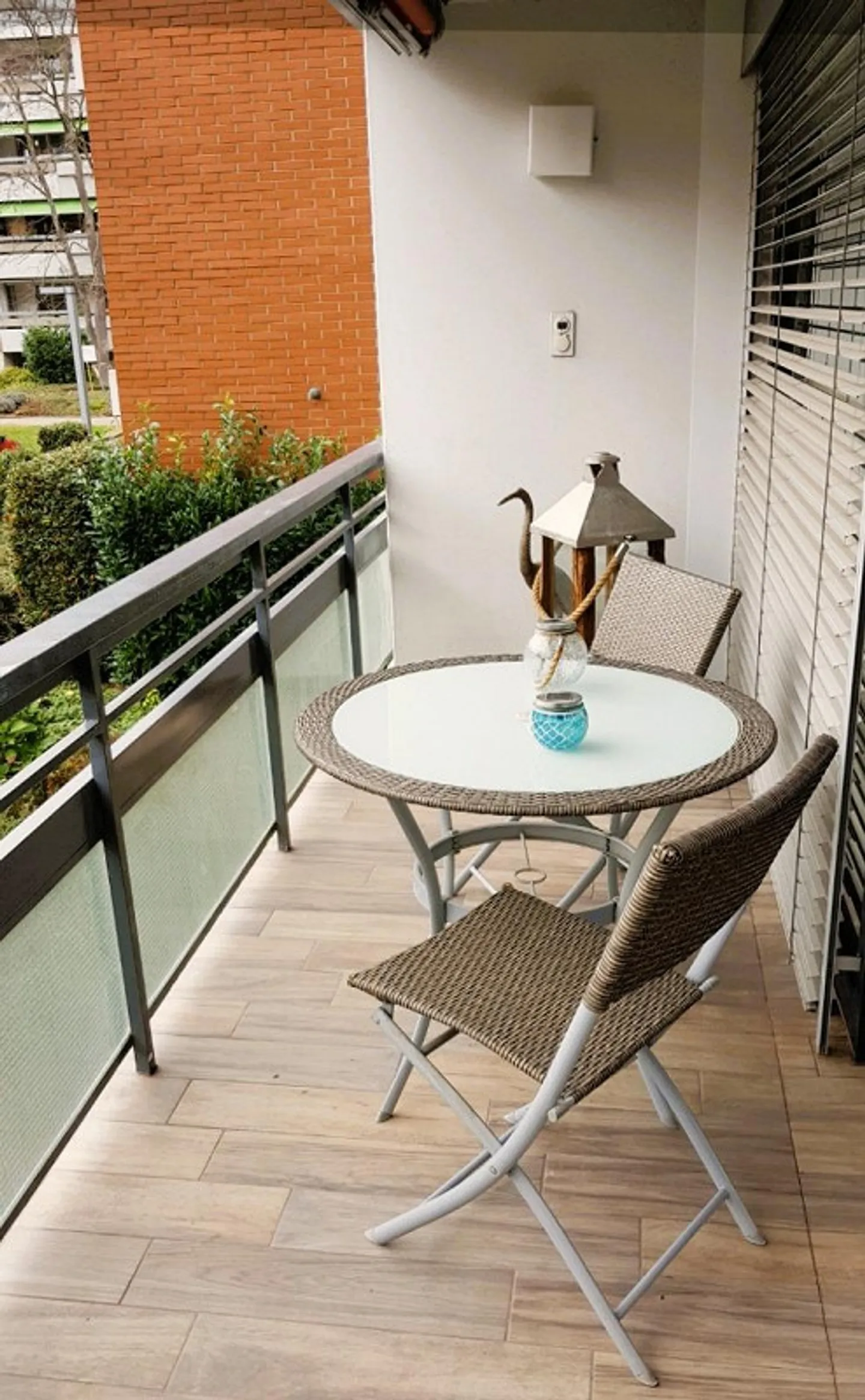 Il tuo appartamento, il tuo paradiso ai piedi del Wartenberg Muttenz - Foto 2 di 15