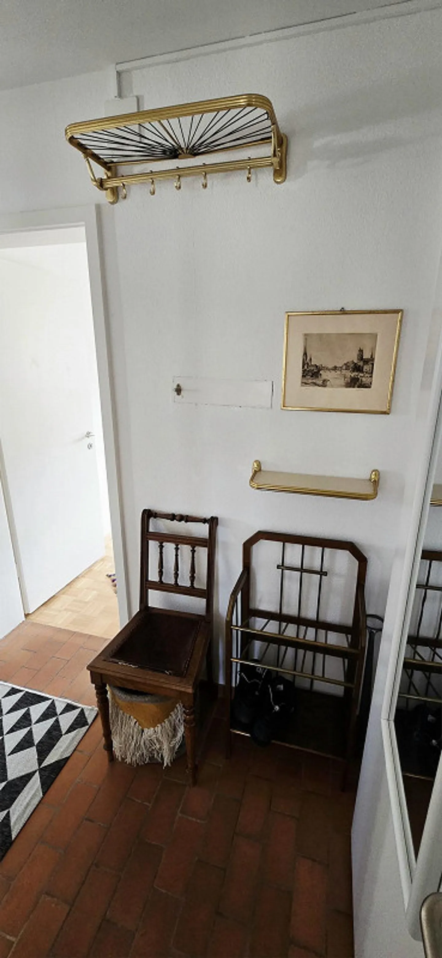 Charmant appartement de 2,5 pièces meublé en février avec grand balcon - Photo 6 sur 8