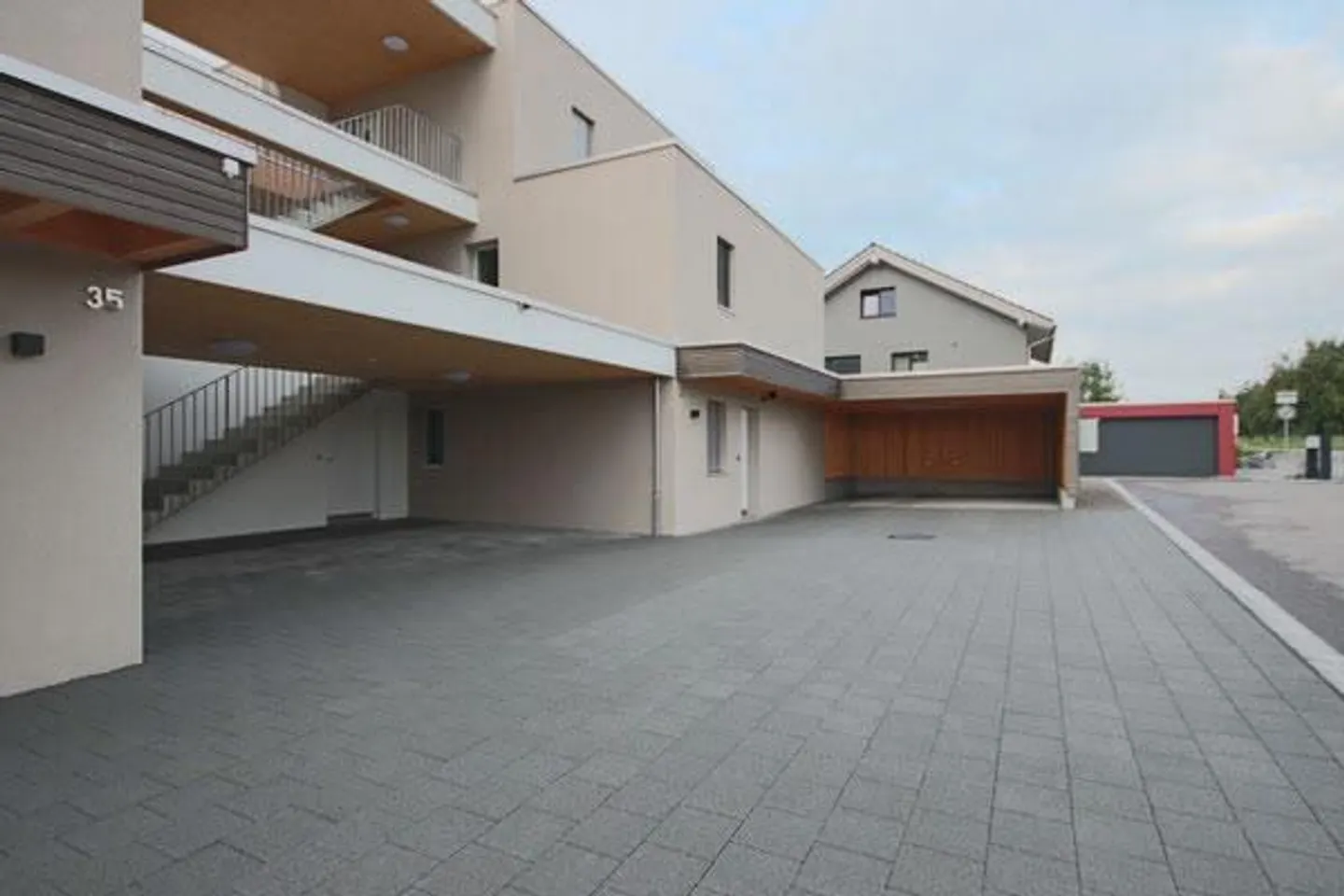 Appartement de 3,5 pièces à louer à Zihlschlacht - Photo 2 sur 10