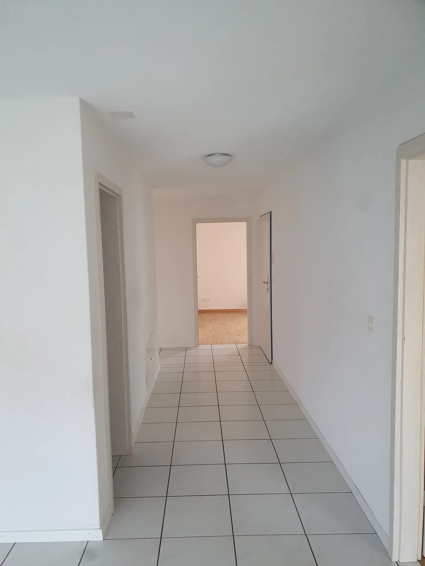 Helle 5 1/2-Zimmerwohnung, ideal für Familien - Foto 8 von 12