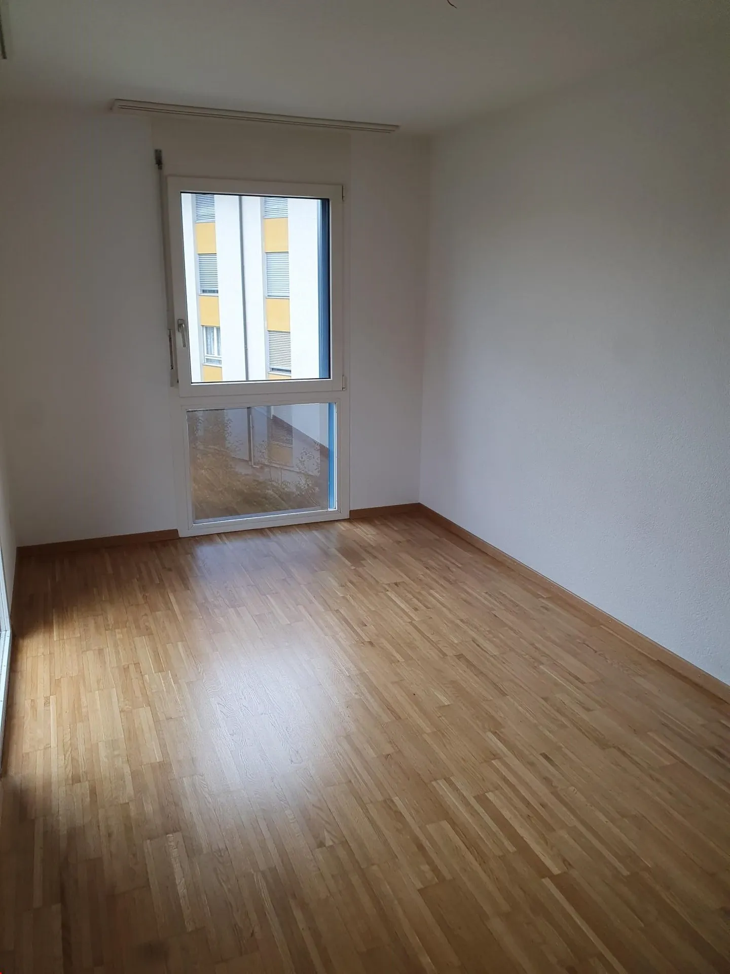 Helle 5 1/2-Zimmerwohnung, ideal für Familien - Foto 6 von 12
