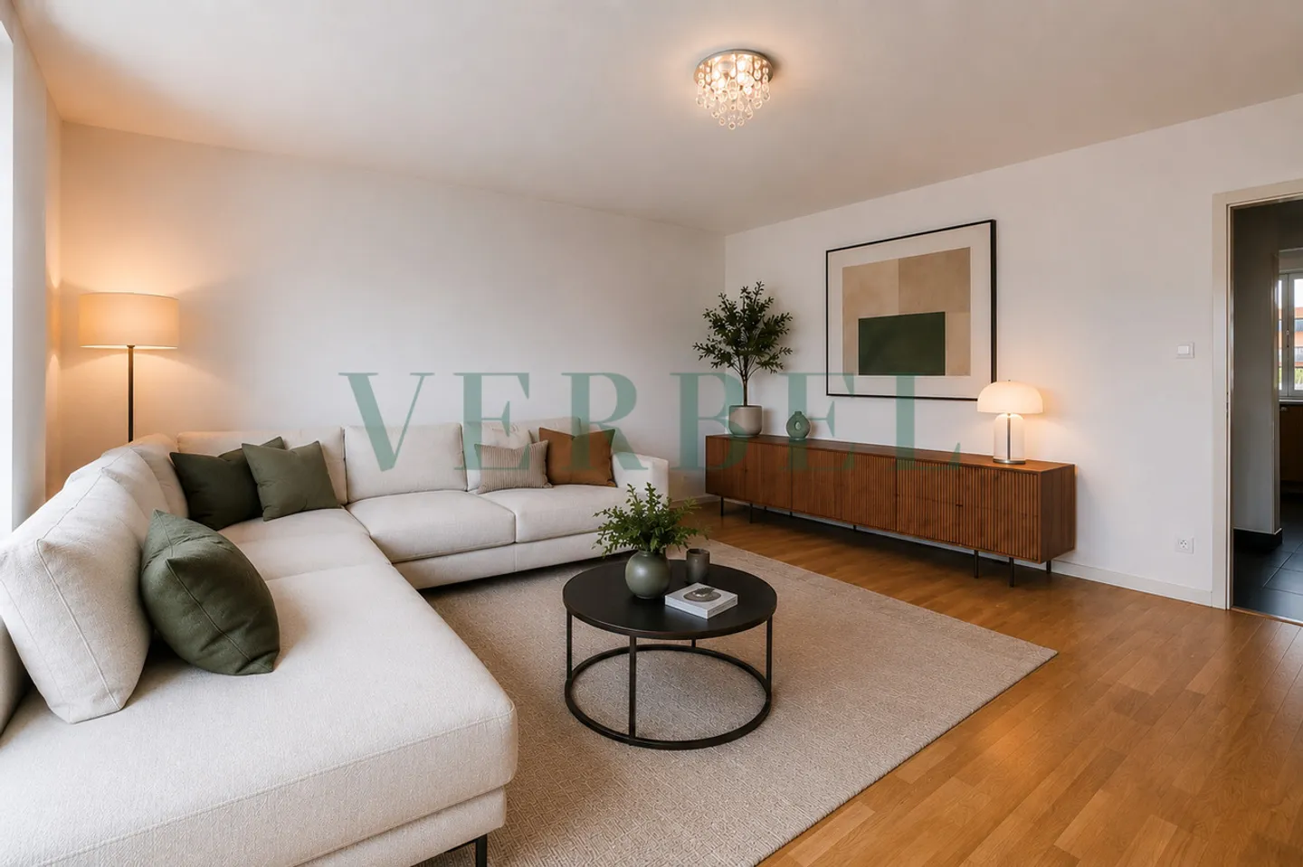Superb 3.5-room apartment with balcony - Photo 2 of 8