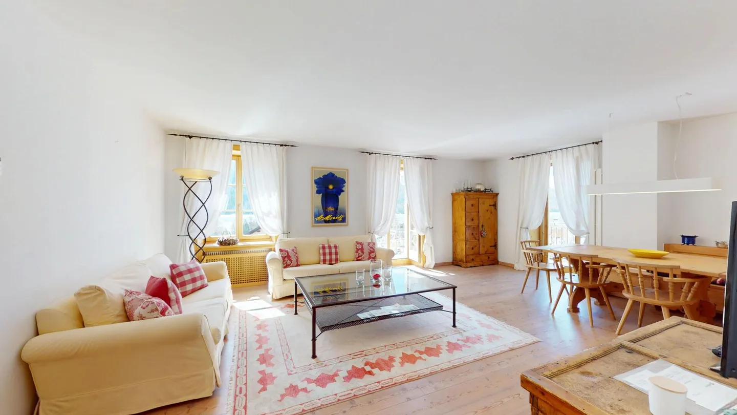 Charming Apartment in Silvaplana - Photo 4 of 46