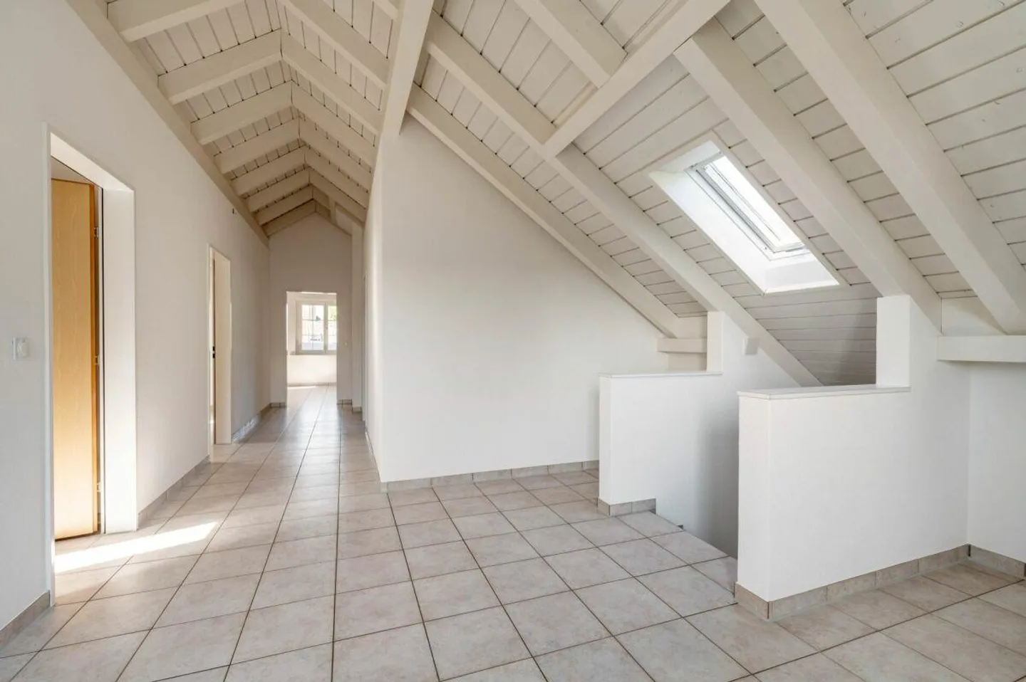 Detached 6.5-room house with integrated granny flat in a wonderful panoramic location! - Photo 14 of 23