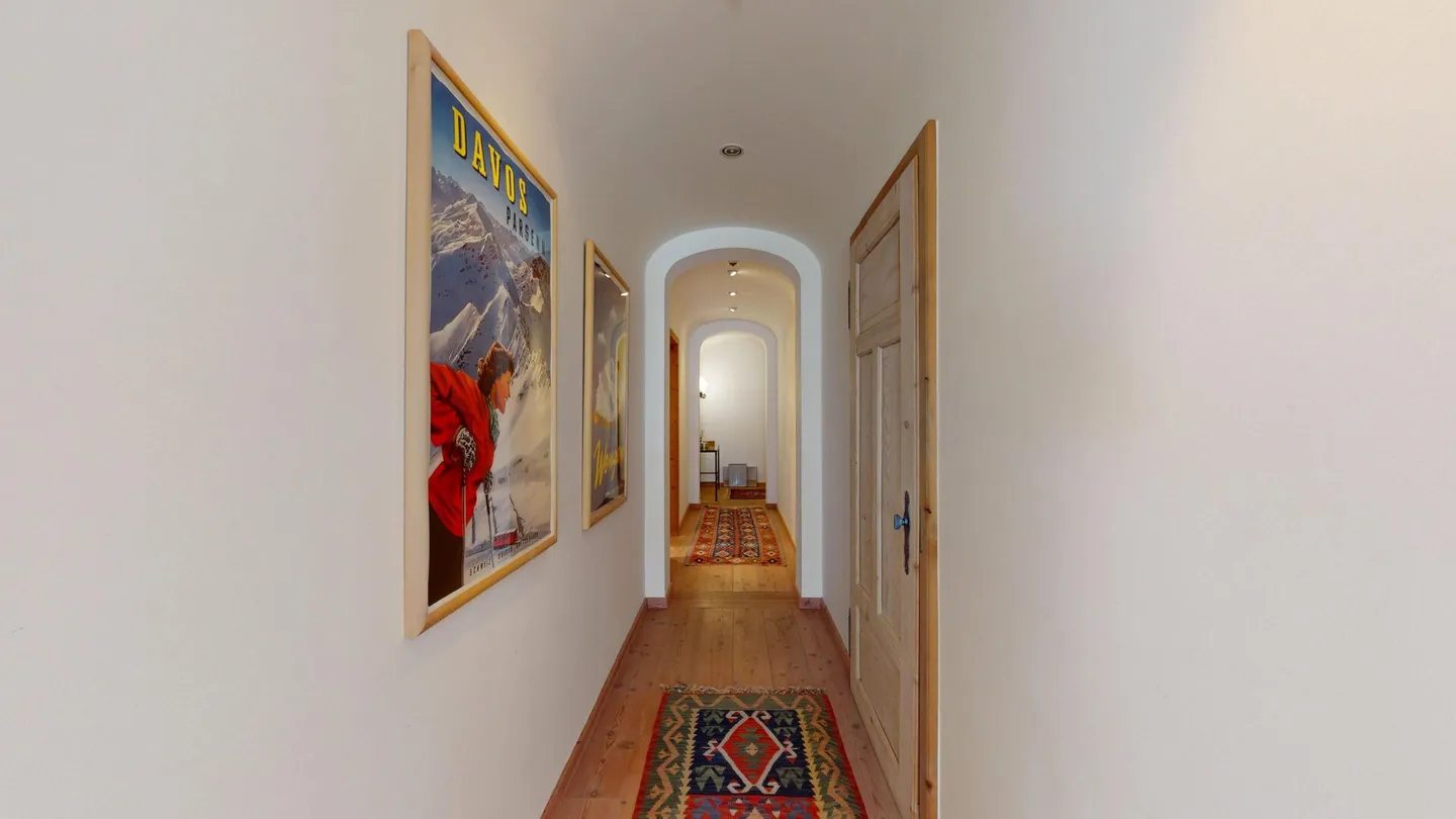 Charming Apartment in Silvaplana - Photo 23 of 46