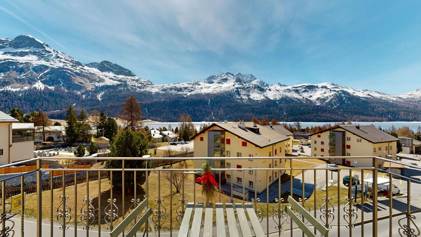 Charming Apartment in Silvaplana - Photo 35 of 46