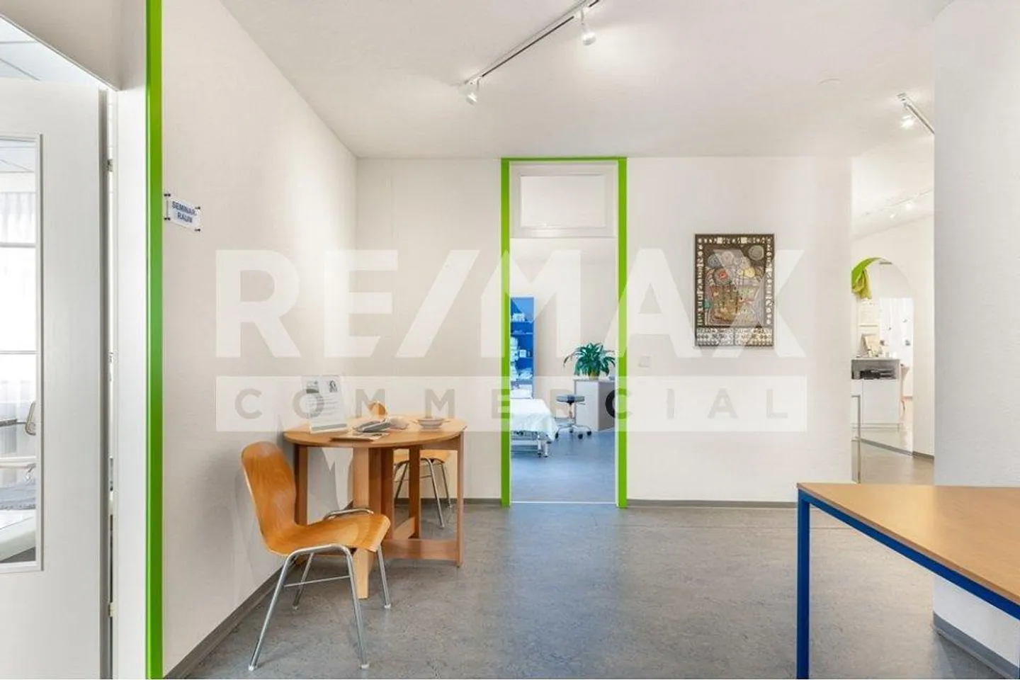 Flexible Praxis-/Gewerbefläche an Top-Lage in Root – Ideal für Ihr ... - Photo 13 of 13