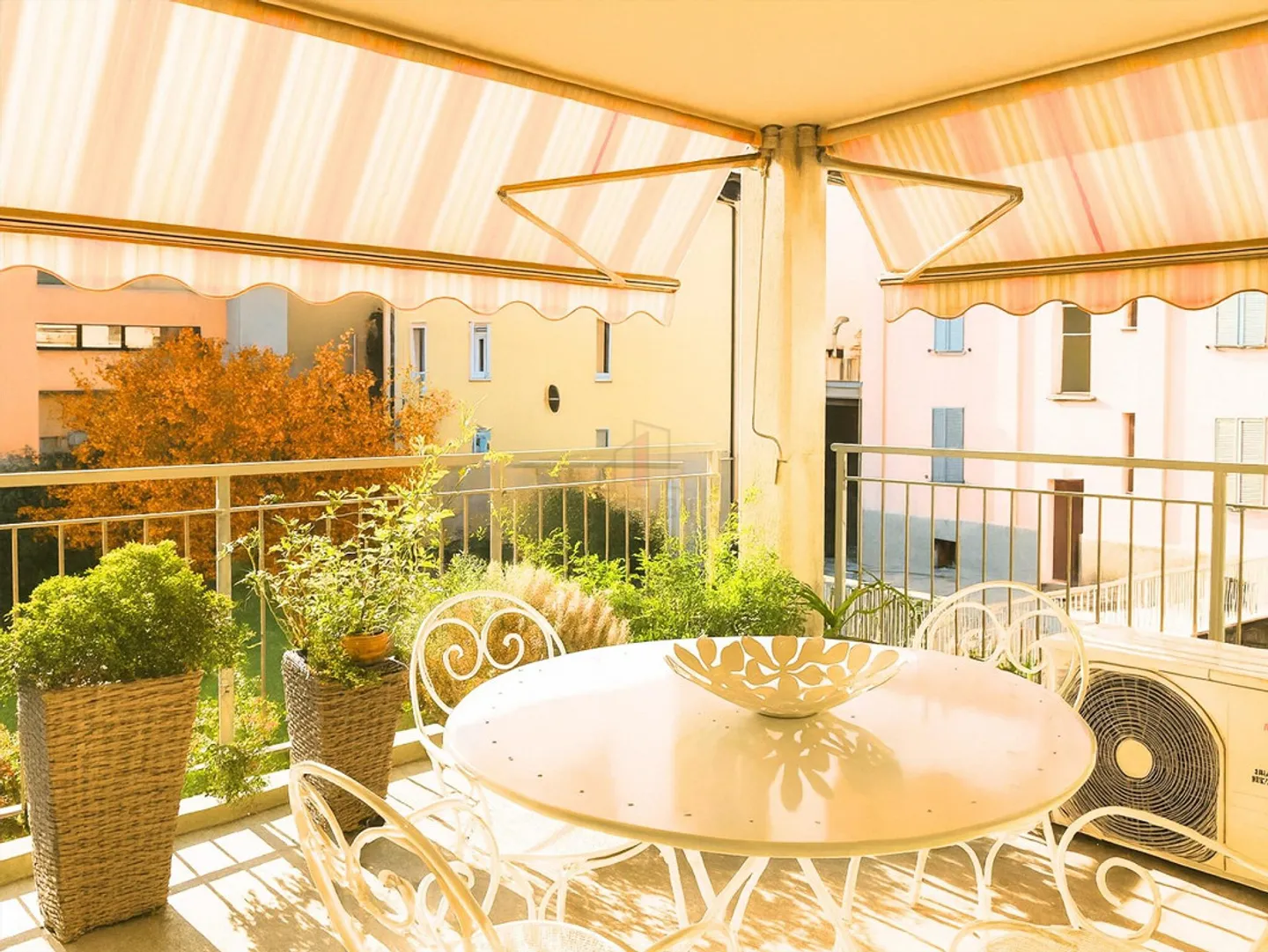 KOMFORT UND PRAKTIKABILITÄT NUR WENIGE SCHRITTE VOM FUSSGÄNGERZENTRUM ENTFERNT - Foto 9 von 11