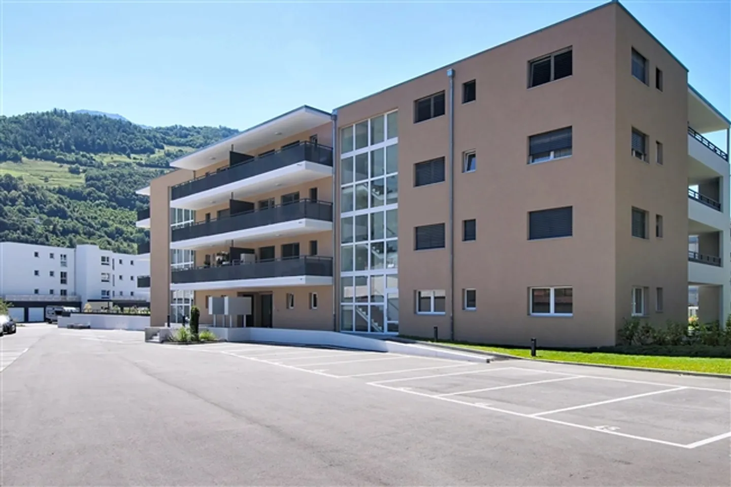 Appartement moderne à Aproz - Photo 1 sur 6