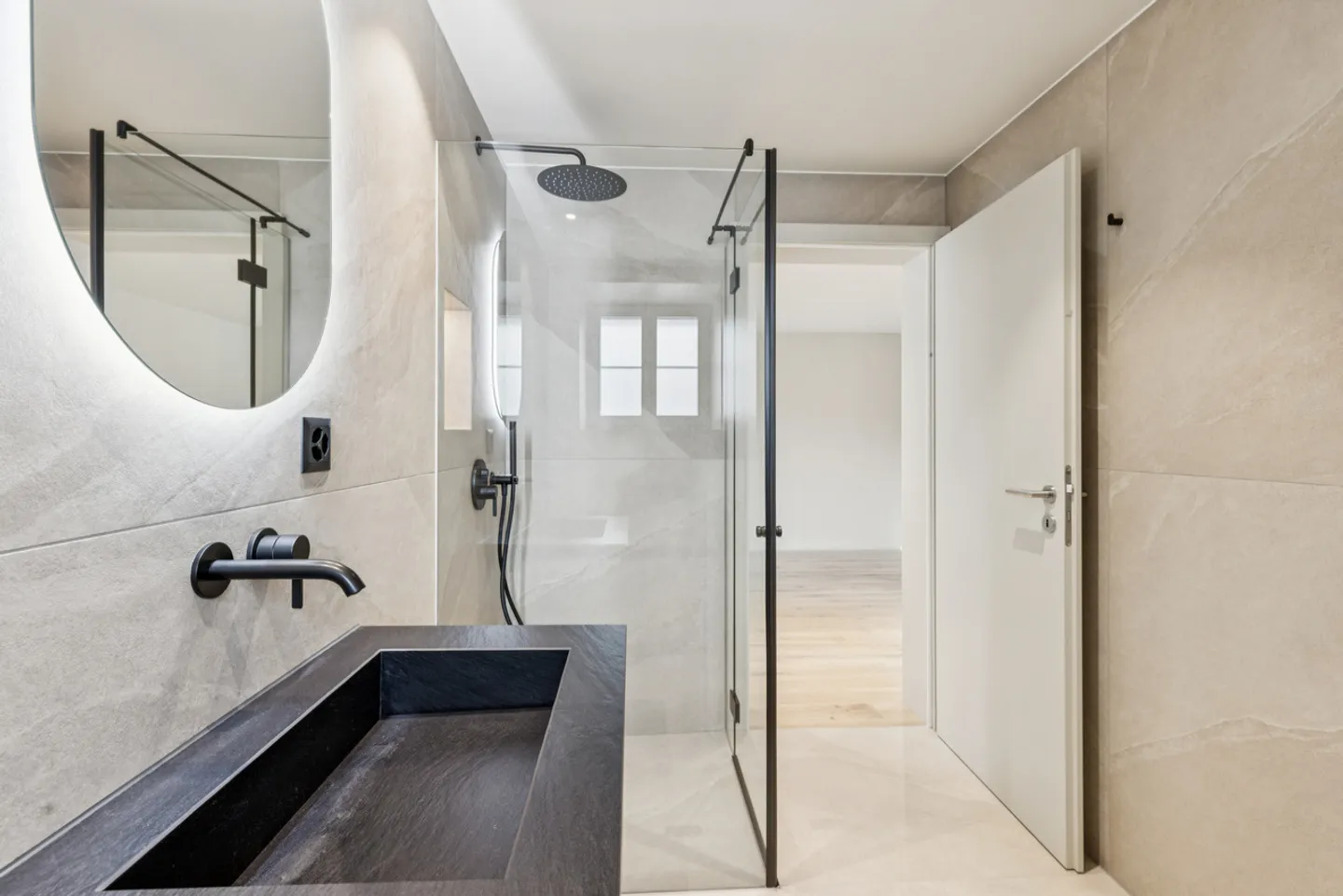 Alpine Multi-Family House in Vignogn - Photo 11 of 18