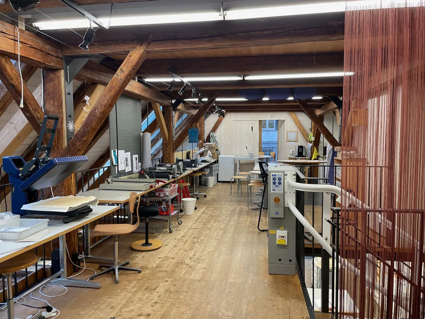 Bâtiment commercial dans la vieille ville - Photo 7 sur 16