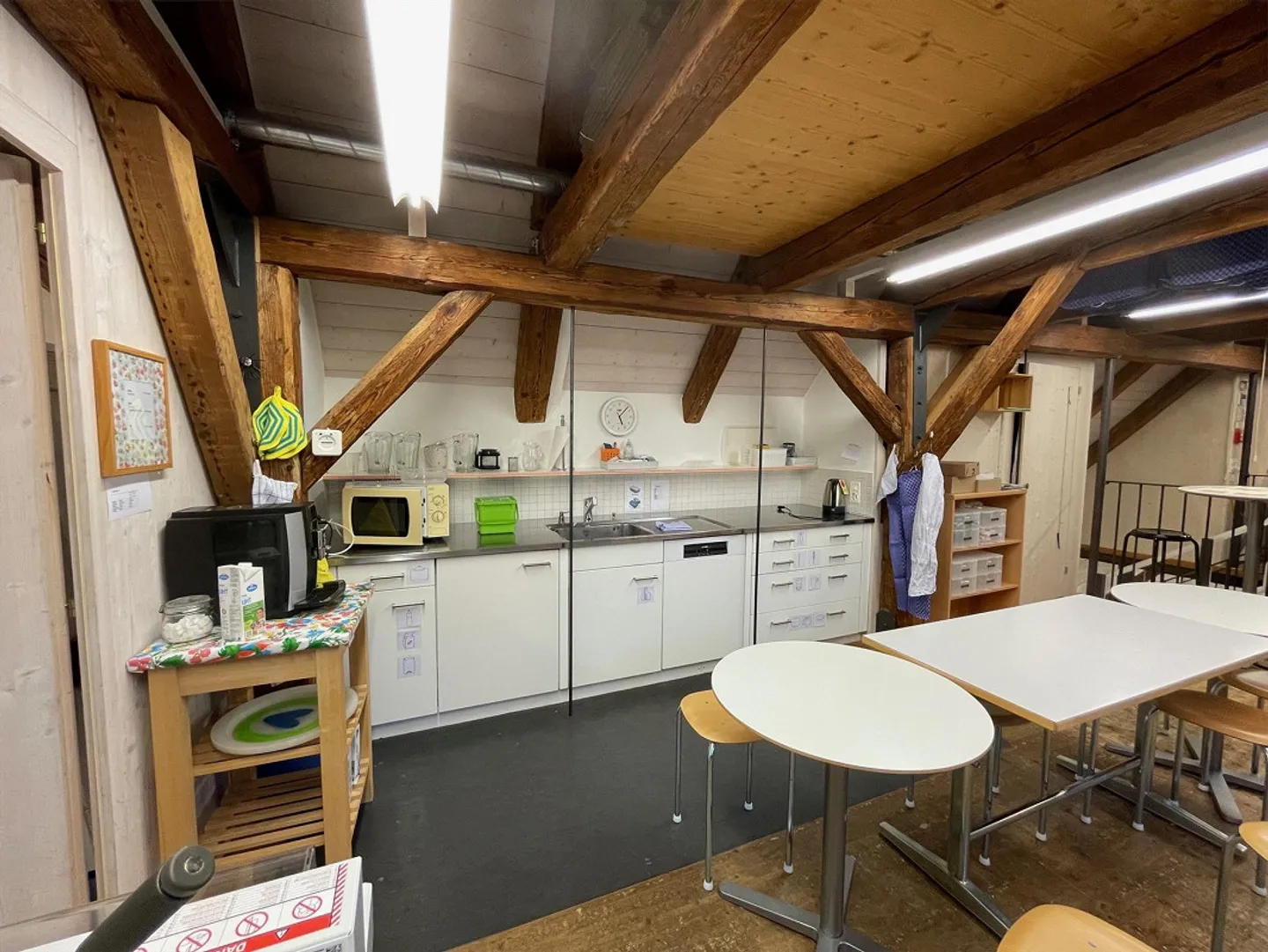 Bâtiment commercial dans la vieille ville - Photo 10 sur 16