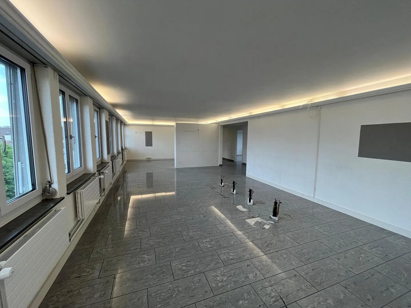 Spazio ufficio in affitto - Foto 4 di 10