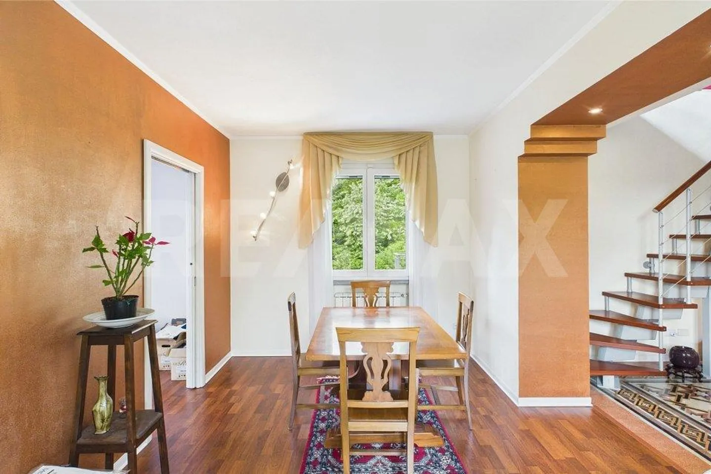 «9 Room single house» - Photo 10 sur 13