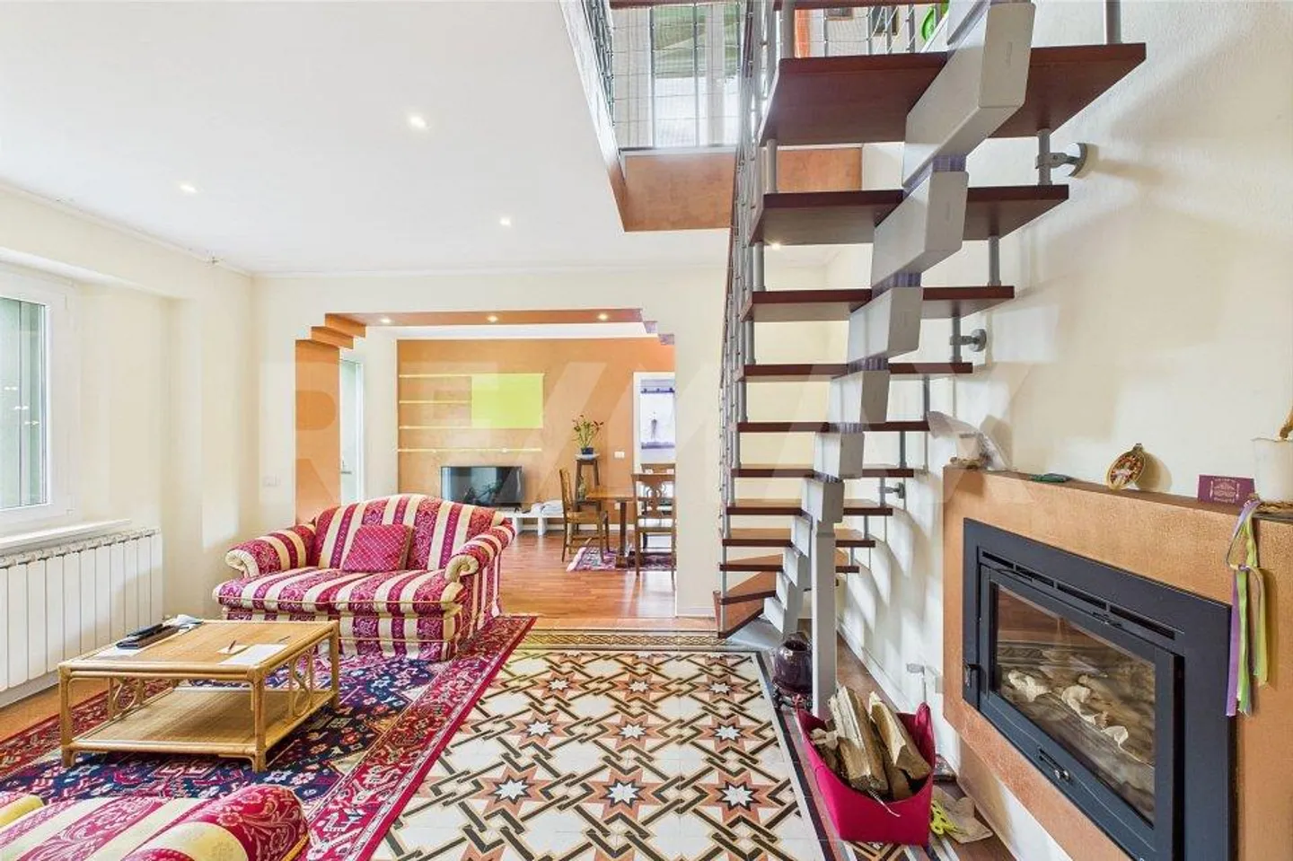 «9 Room single house» - Photo 7 sur 13