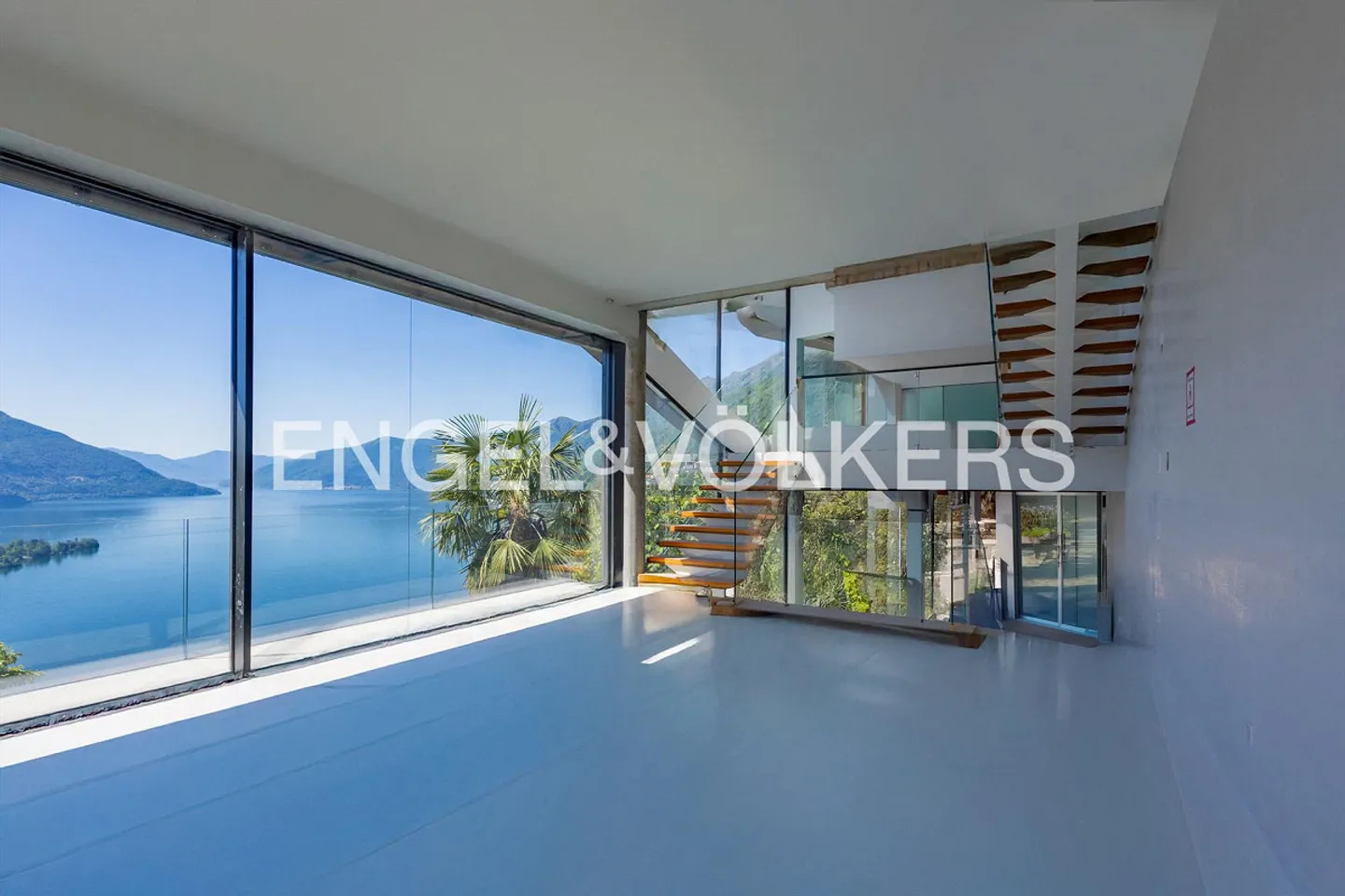 Stilvolle Villa mit Seeblick - Foto 8 von 12