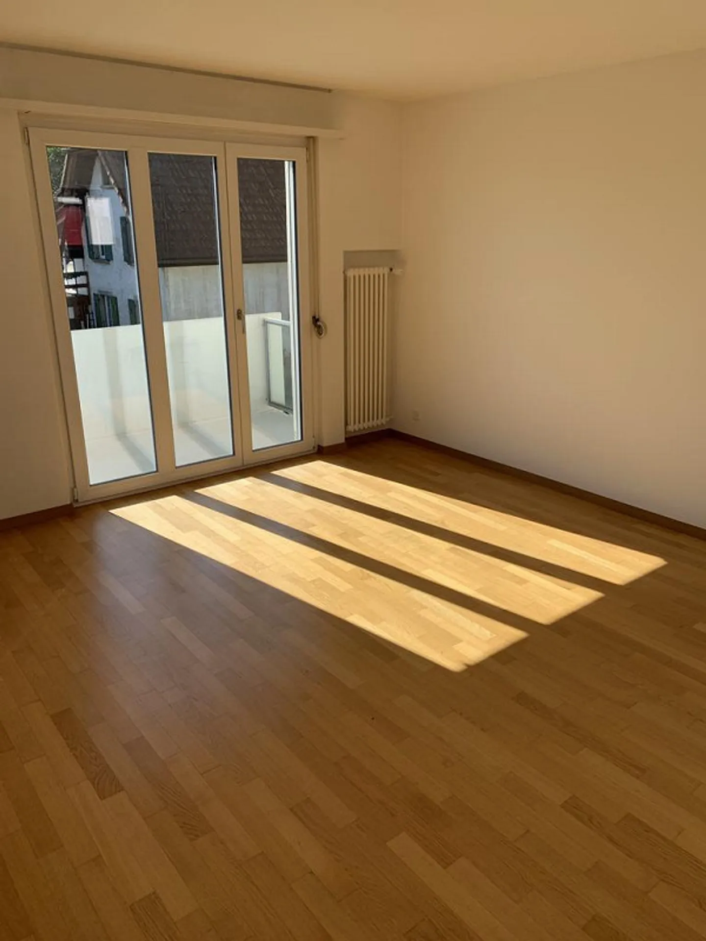 Moderne, helle 3.5-Zimmerwohnung im Hochparterre - Photo 5 of 6