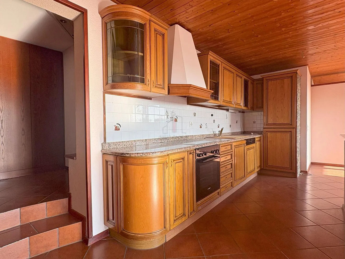 LIVING A FAIRYTALE - Photo 4 of 10