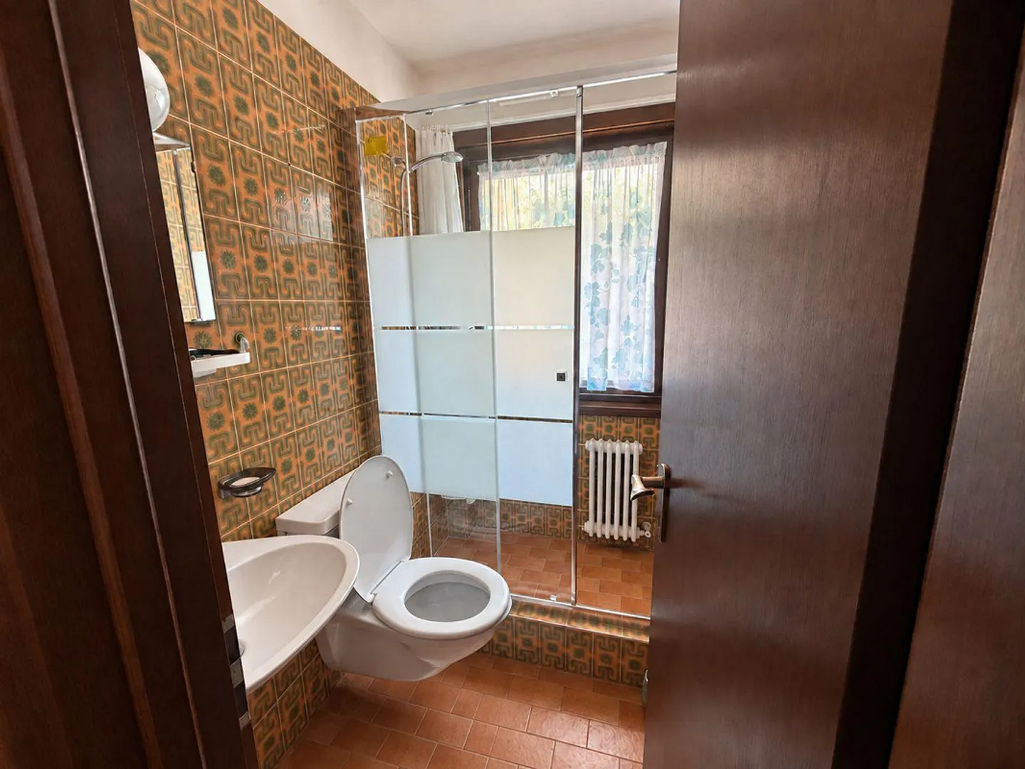 Maison unifamiliale accueillante et caractéristique avec grand jardin ... - Photo 16 sur 22
