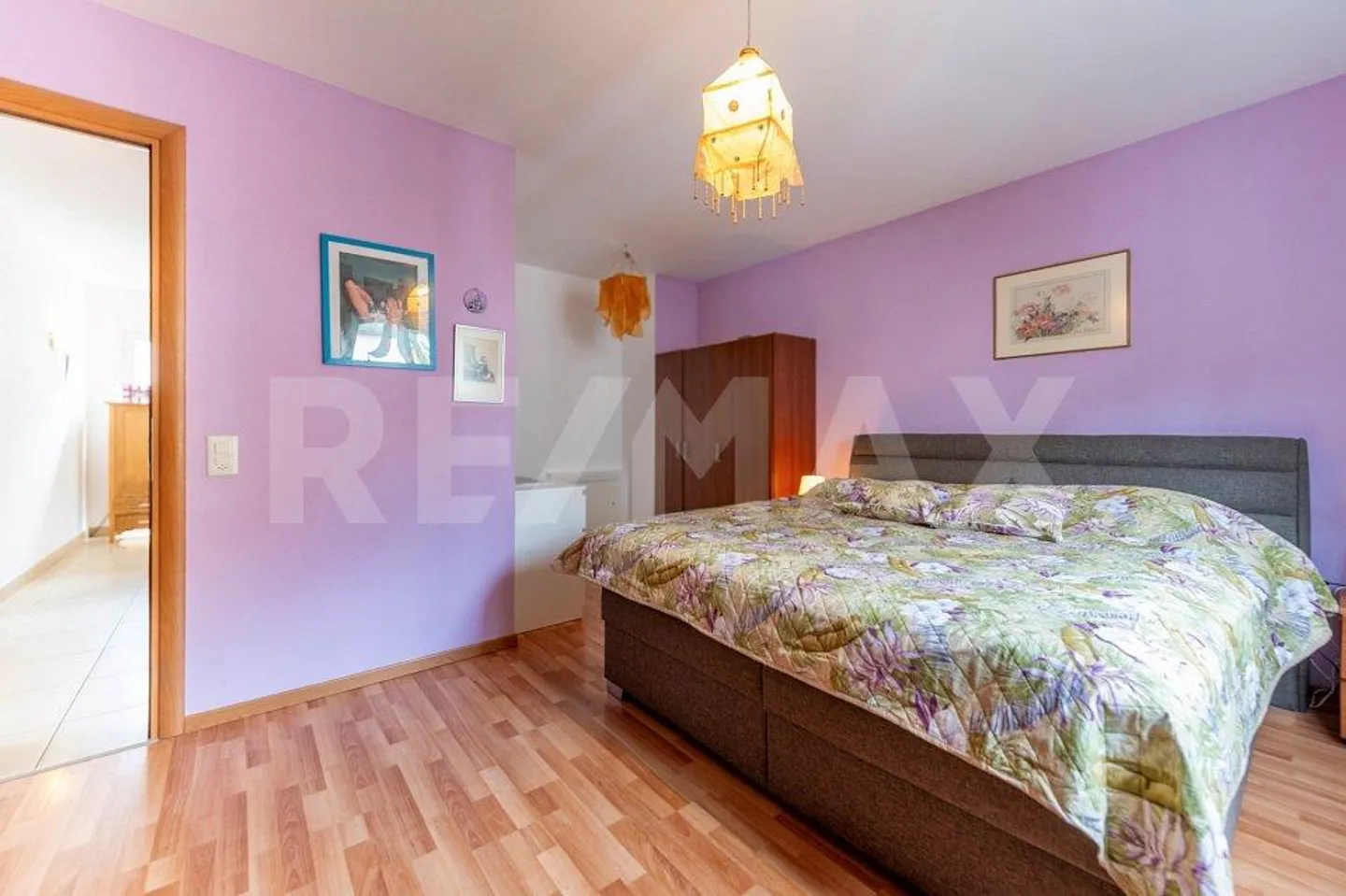 Einfamilienhaus mit Garten - Foto 9 von 13