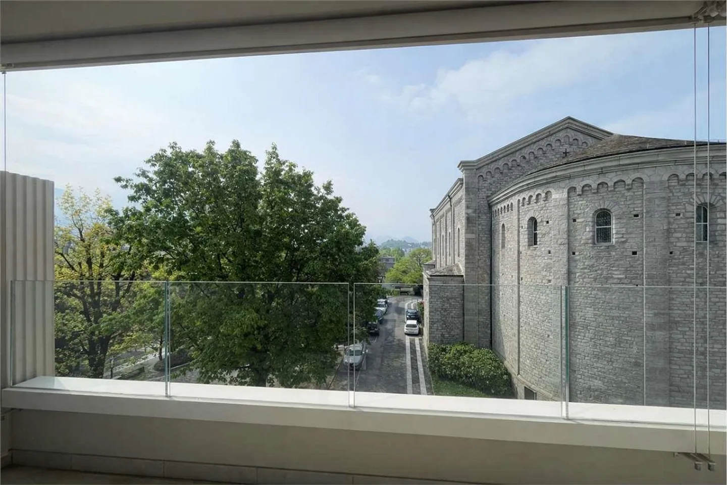 2.5 rooms in a renovated building in Massagno - Photo 3 of 6