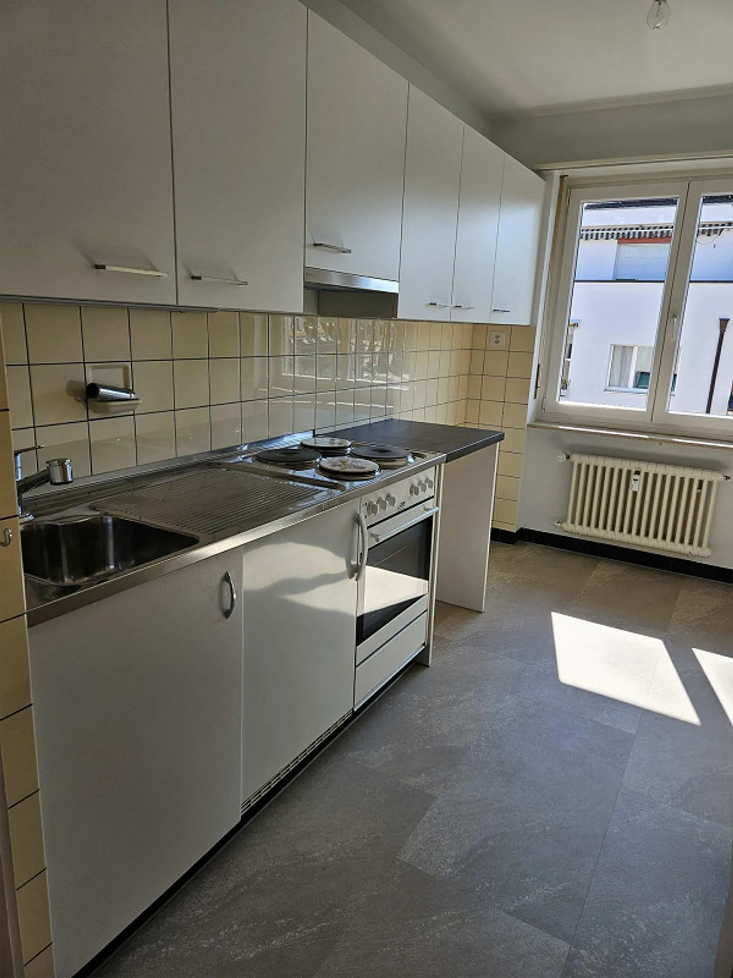 Helle Wohnung mit Terrasse - Foto 4 von 7