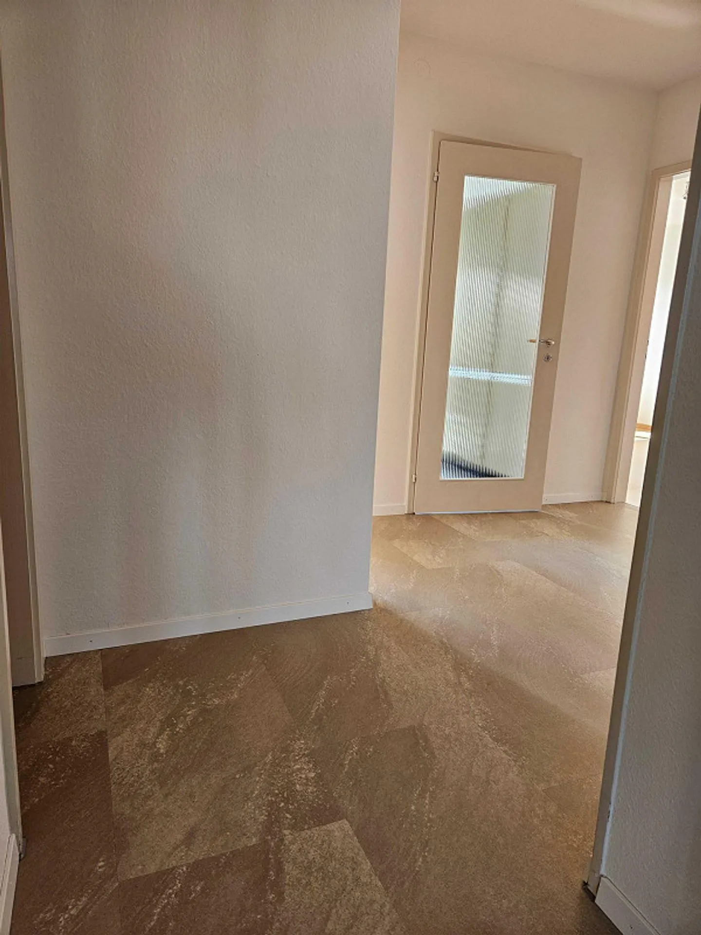 Helle Wohnung mit Terrasse - Foto 6 von 7