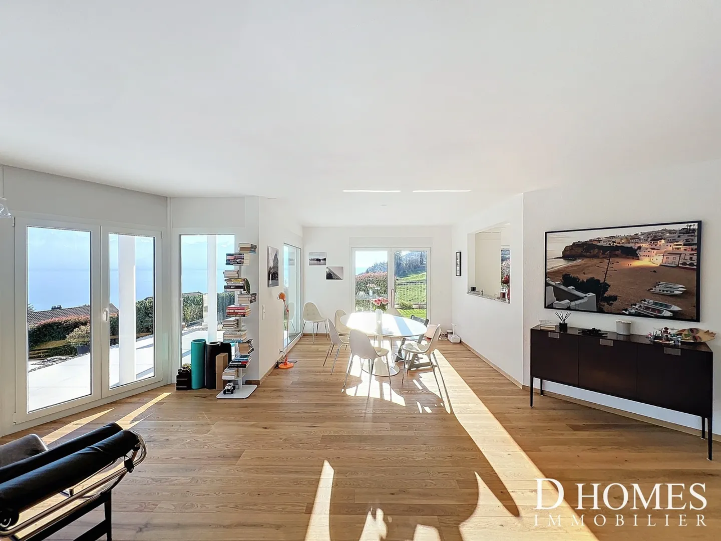 EXCLUSIVE I Magnificent villa with stunning lake view - Photo 7 of 22