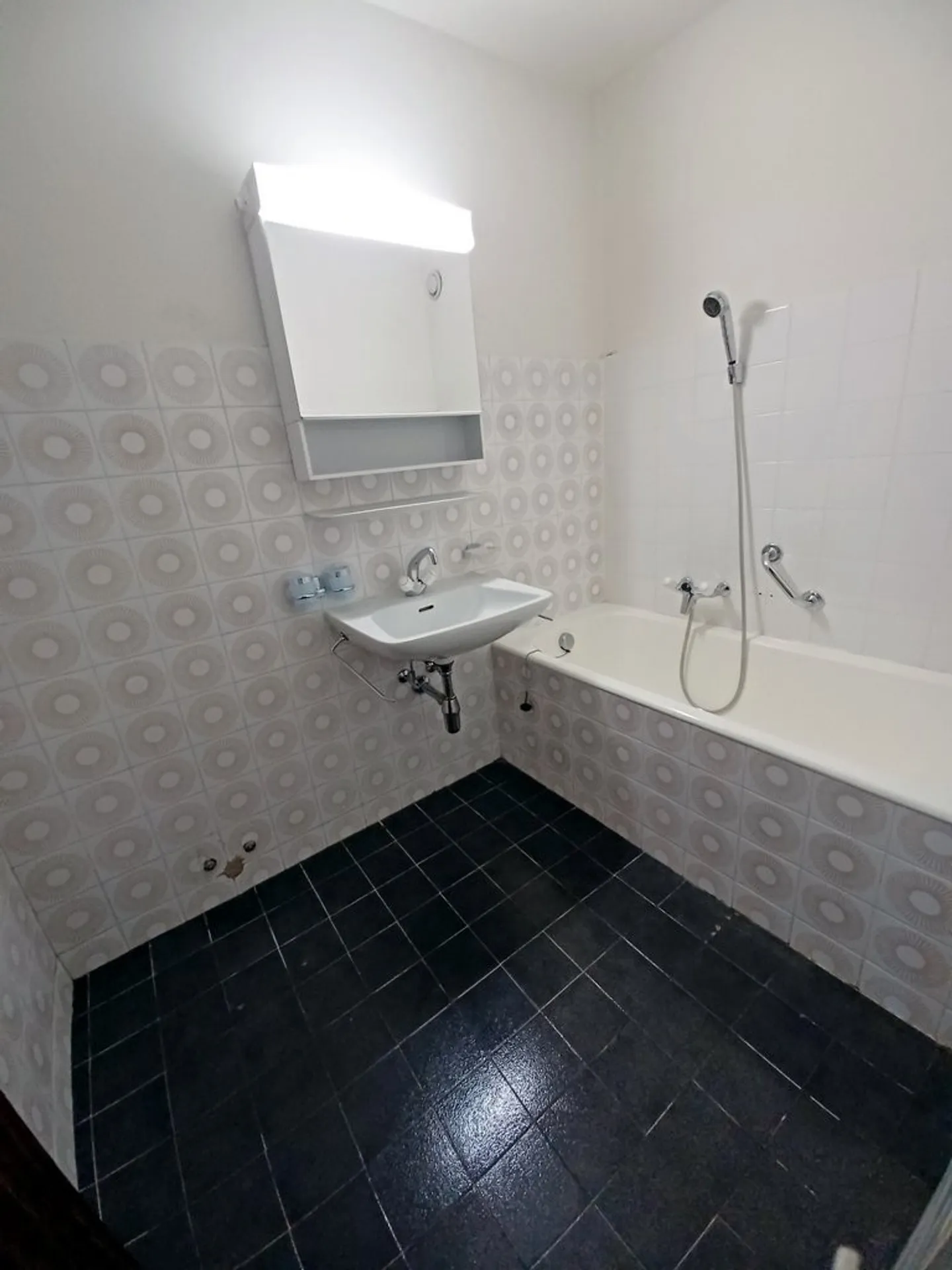 Charmant Appartement 2 Pièces - Photo 7 sur 10