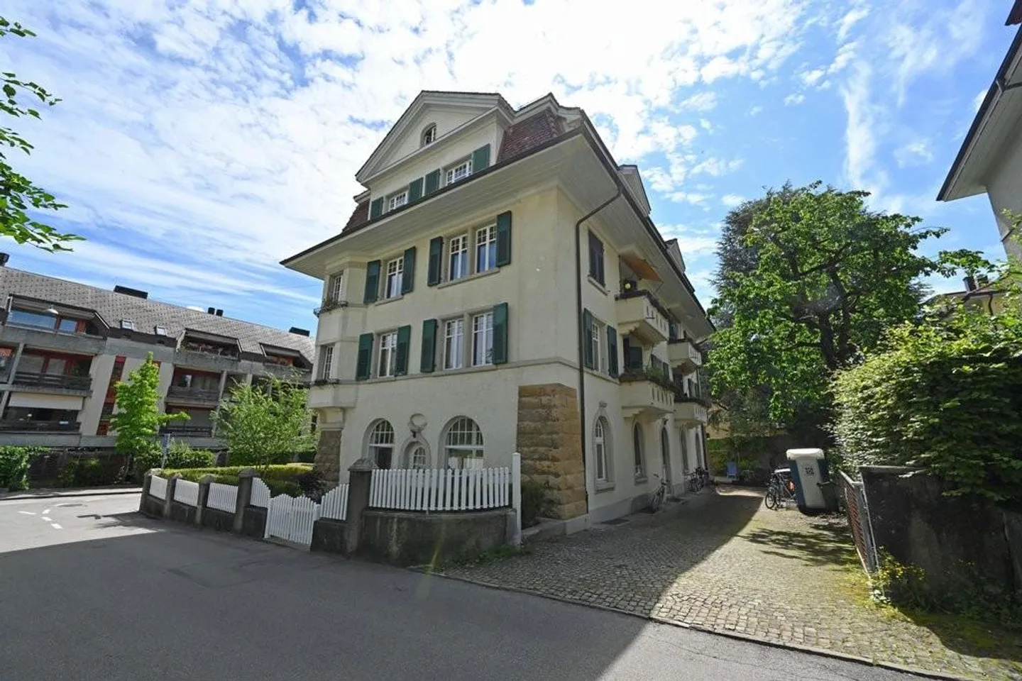 Appartamento d'epoca elegante a Mattenhof - Foto 2 di 11