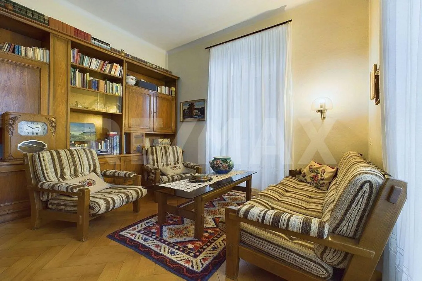 Zeitloser Charme - Elegante Liegenschaft zum Schnäppchenpreis - Foto 12 di 13