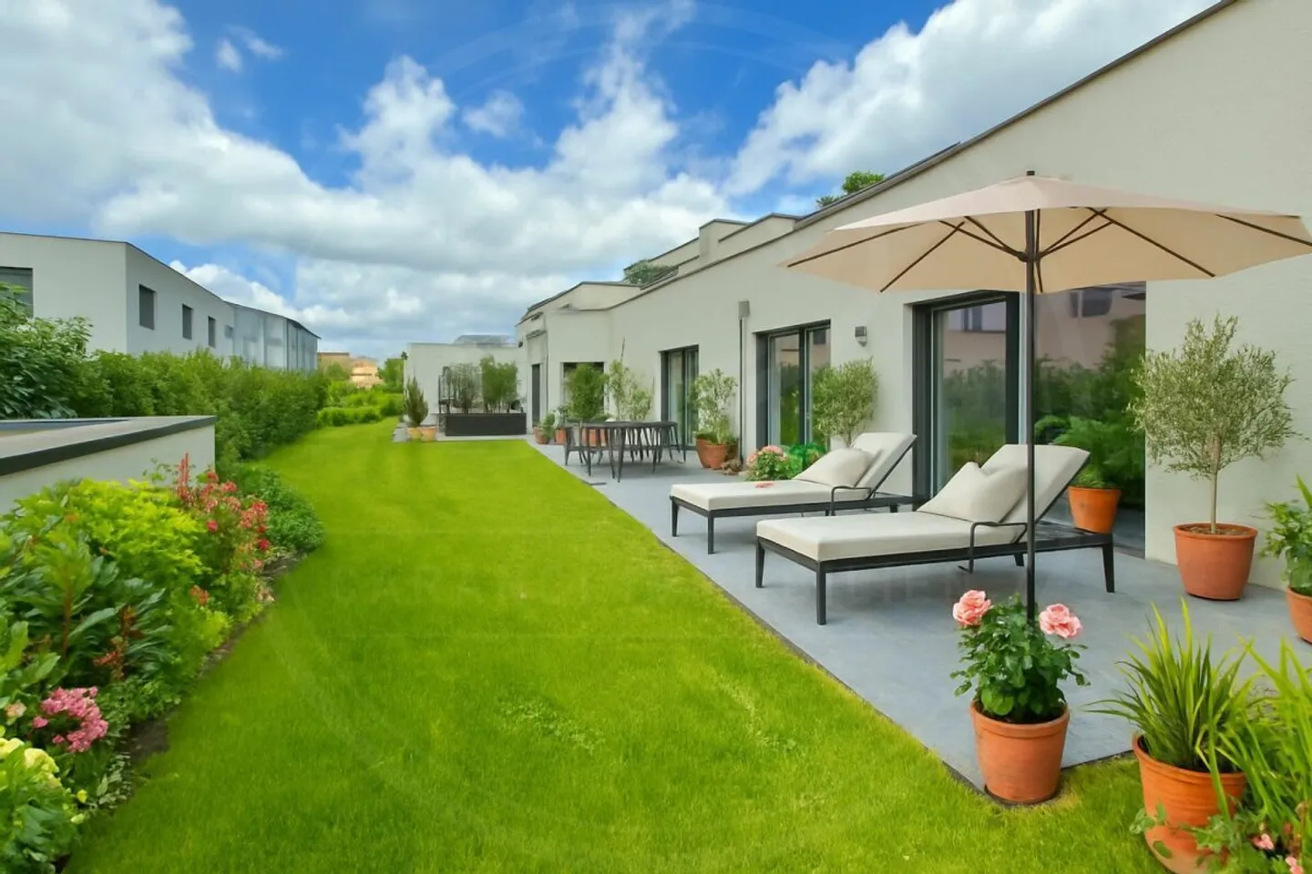 OFFERTA SPECIALE - Abitazione esclusiva a Seengen, favorevole dal punto di vista fiscale - Appartamento al piano terra con terrazza di 4½ locali - Foto 2 di 10