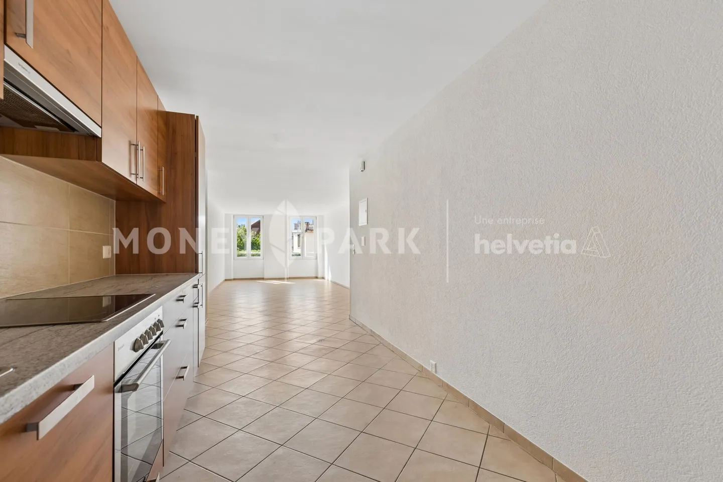 Apartment with 3.5 rooms in the city center - Photo 5 of 13