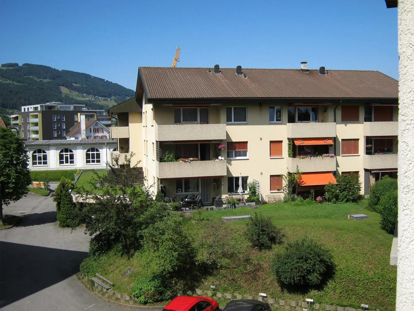1  1/2 Zimmer-Wohnung im 3. OG nähe Bahnhof Altstätten - Foto 1 von 6