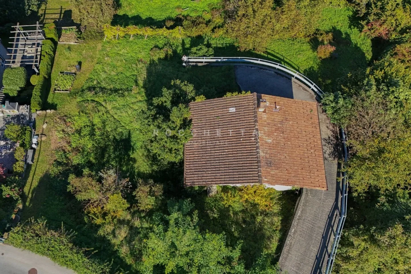 Grundstück inmitten von Grün mit bezauberndem Blick auf den Lago Maggiore - Foto 4 von 7
