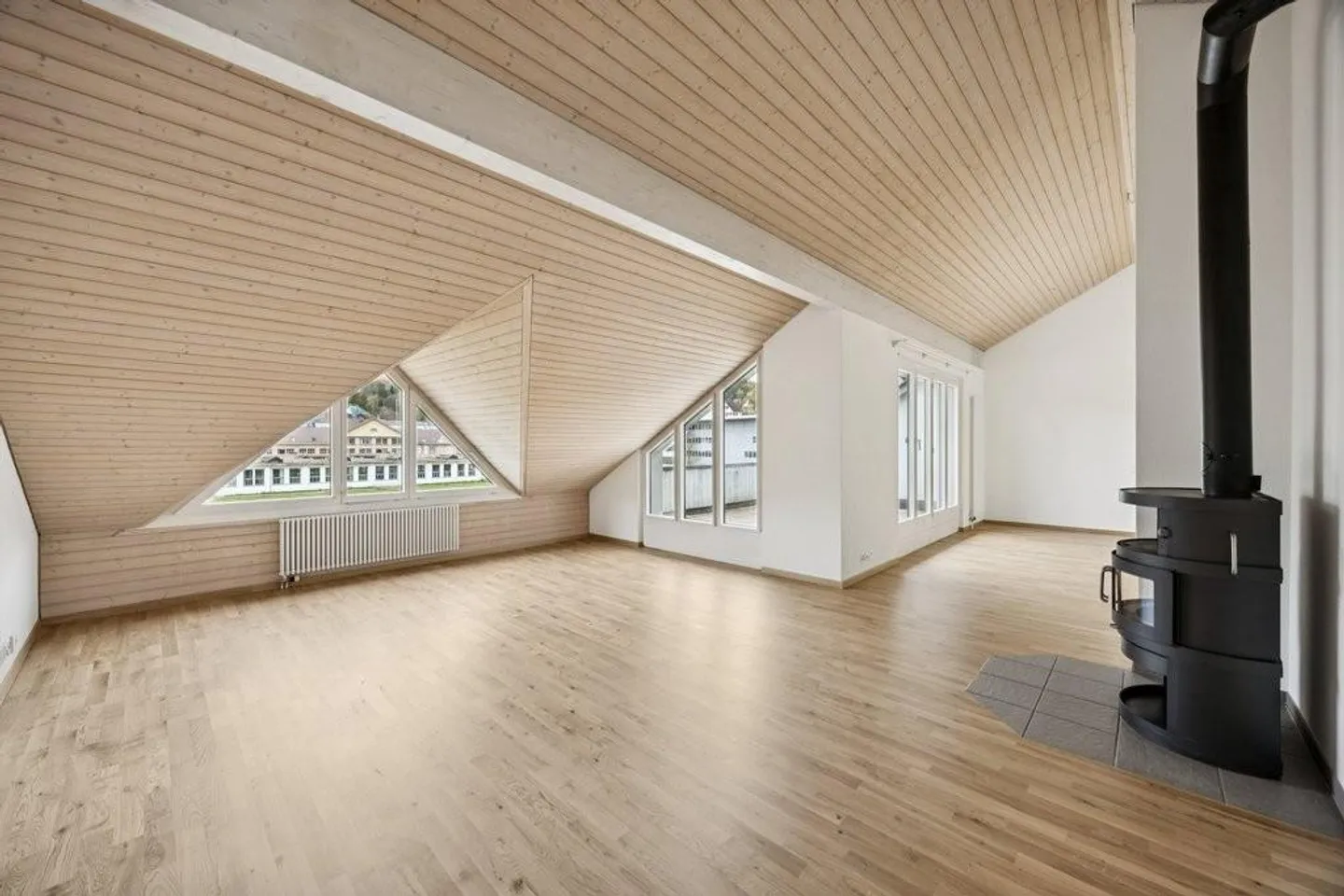 Appartamento accogliente con balcone - Foto 2 di 10