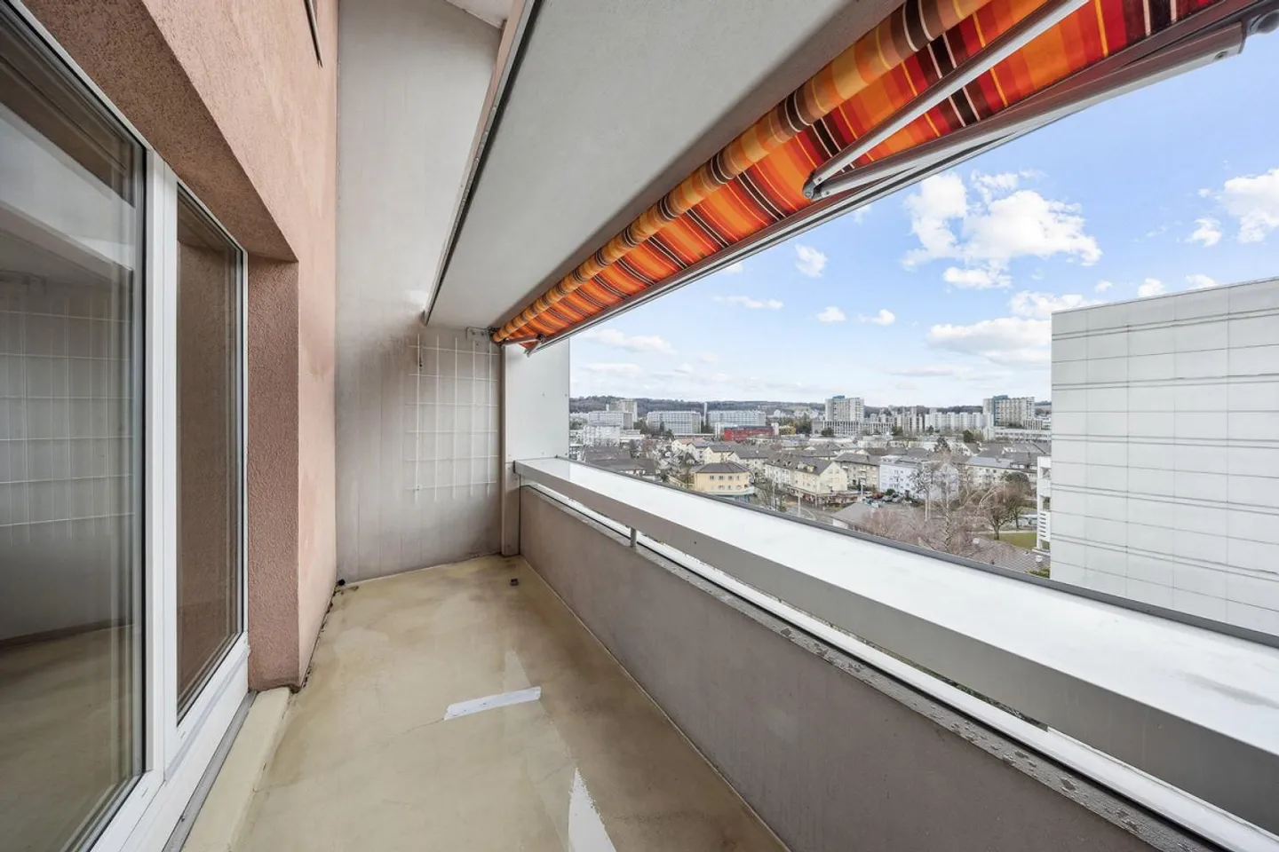 Appartamento spazioso con balcone - Foto 9 di 9