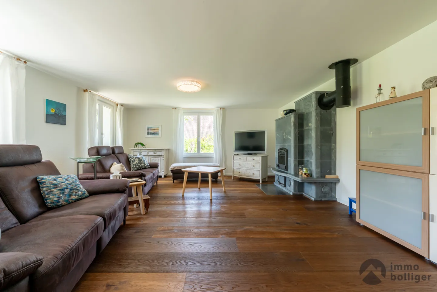 Charming Renovated Farmhouse - Photo 3 of 12