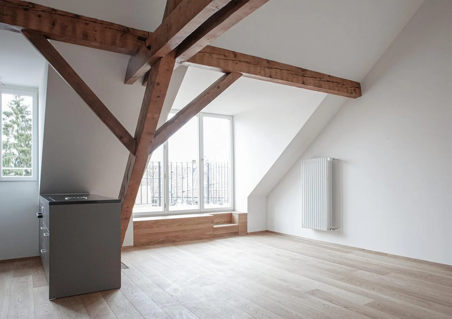 Charmante Dachwohnung in Ruhiger Lage - Foto 1 von 3