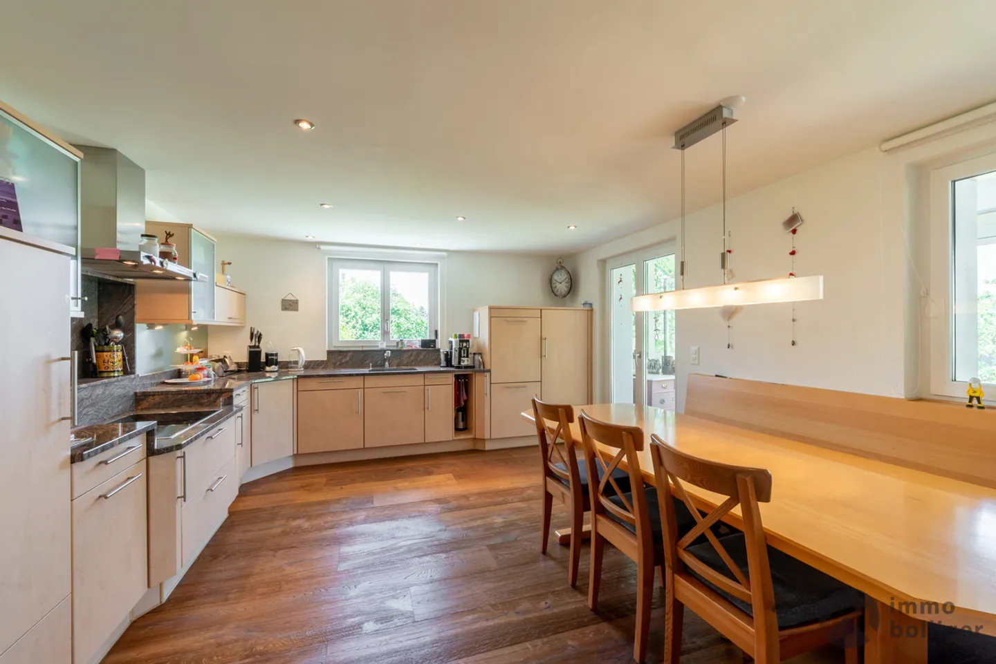 Charming Renovated Farmhouse - Photo 4 of 12