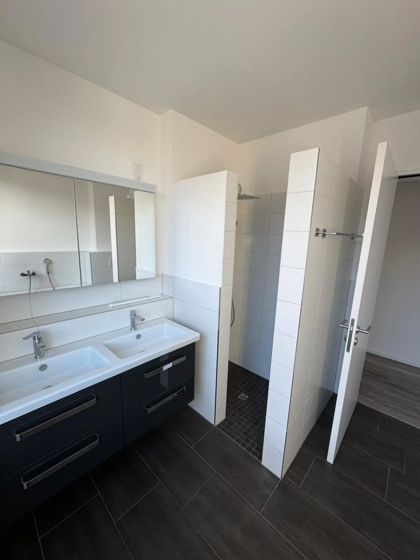 Modern 4.5-room apartment in the village center of Müllheim - Photo 5 of 9