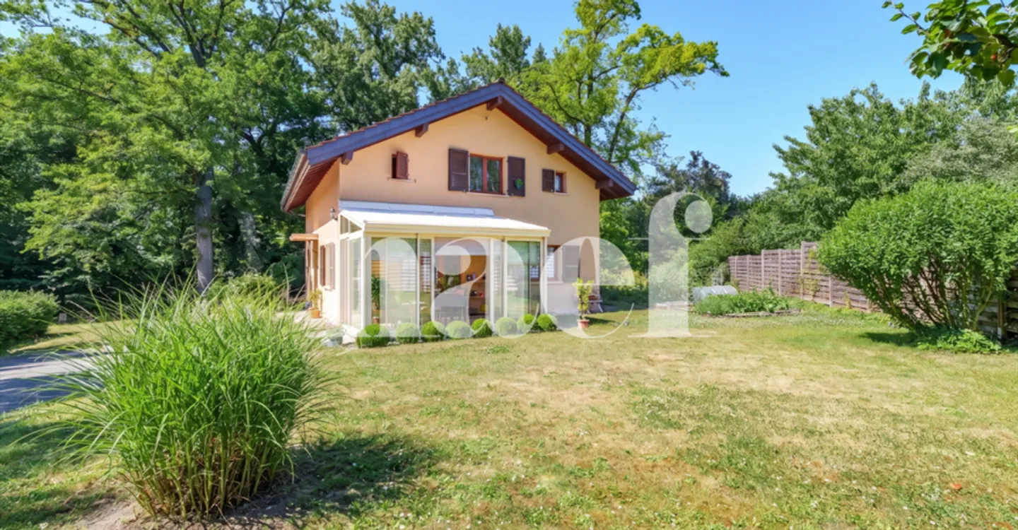 Charming villa by the Aire - sale with usufruct - Photo 1 of 12