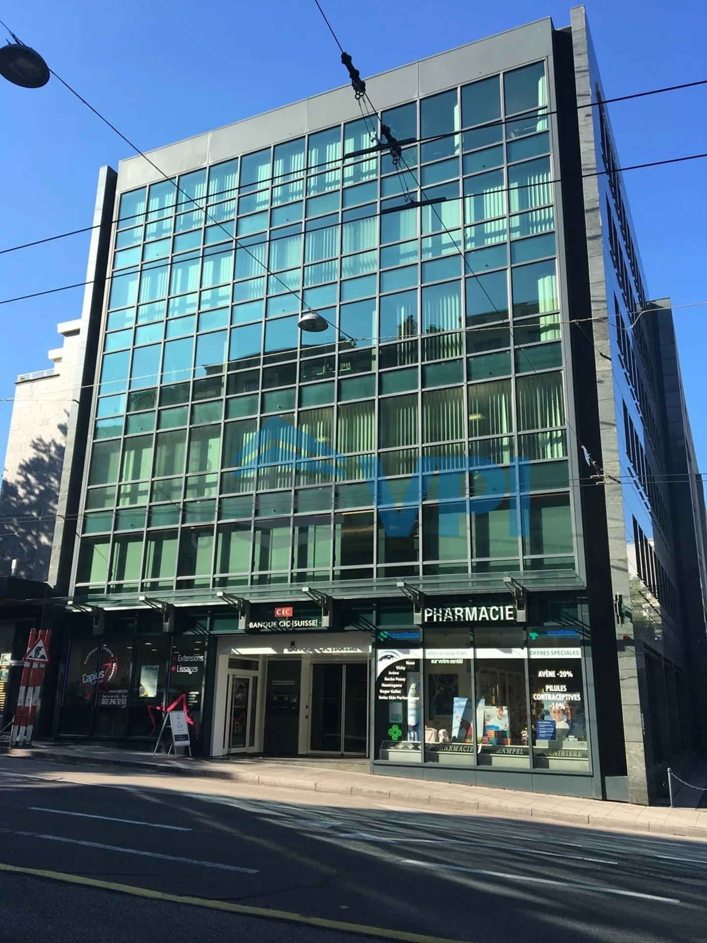 Spazio ufficio in affitto - Foto 1 di 8